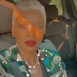 Meet your Posher, Tennille